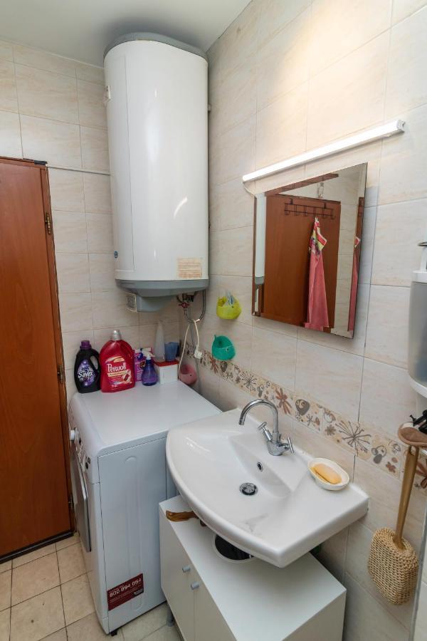 Apartmán Tsar Guitar Aprt / Metro Station Sofie Exteriér fotografie
